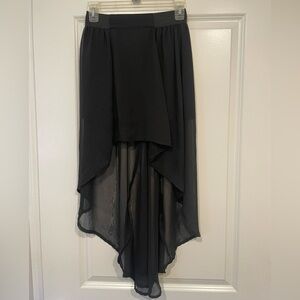 No Boundaries Black High-Low Skirt